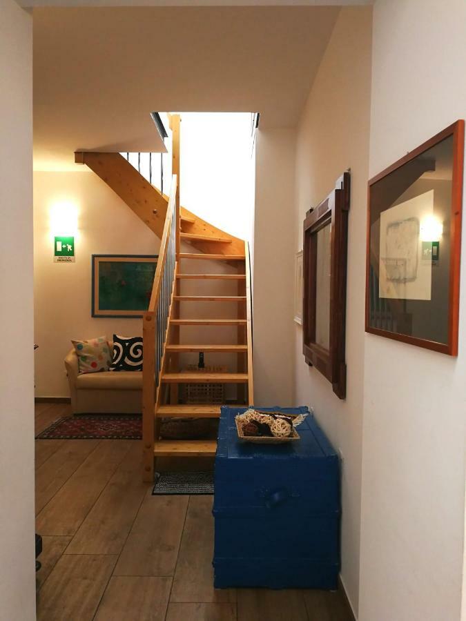 Paneolio B&B Poggio Picenze Bagian luar foto